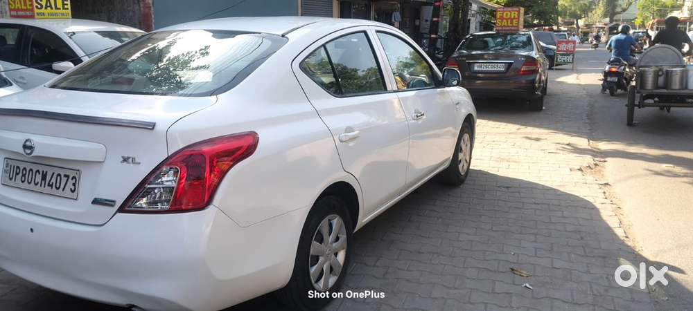 Nissan Sunny Sv Petrol 2013