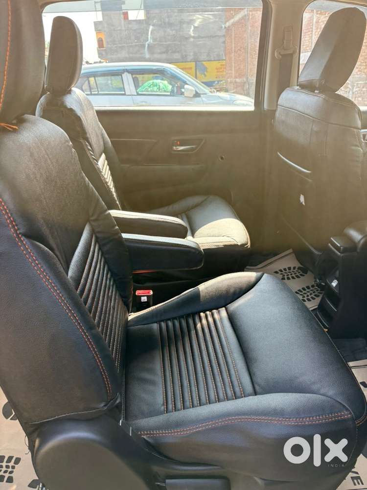 Maruti Suzuki Xl6 2022 Petrol Well Maintained