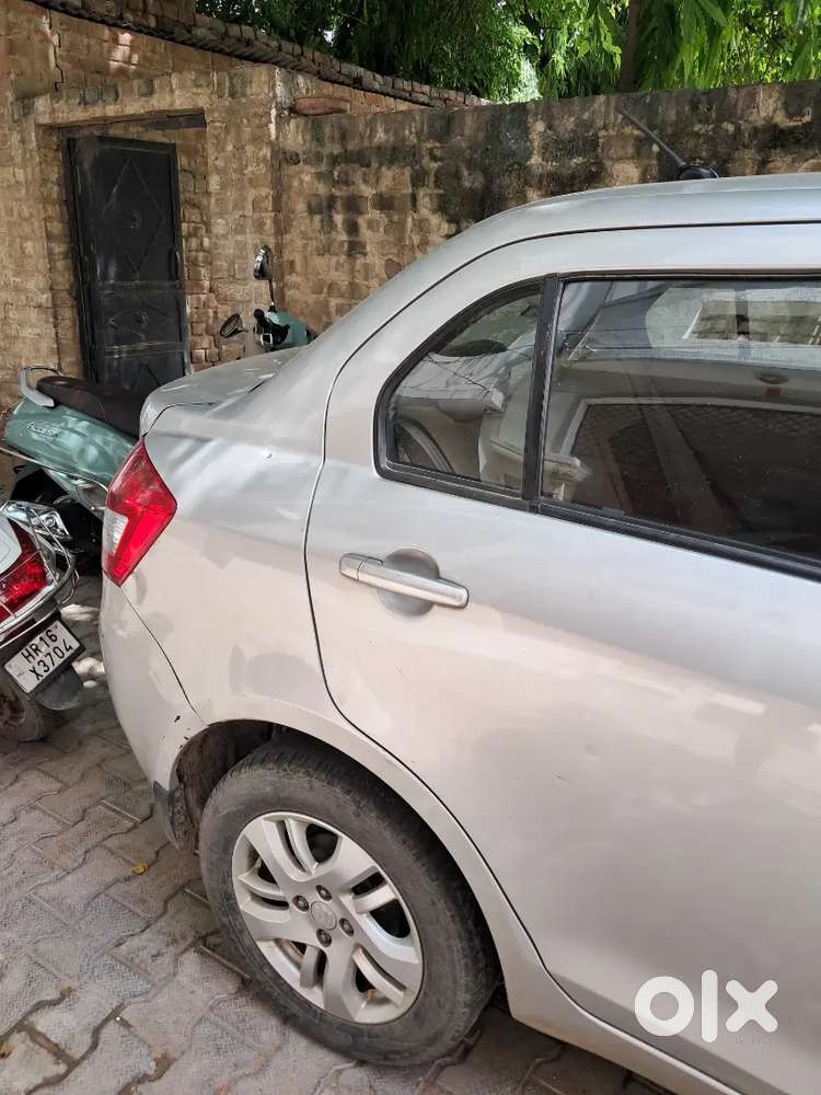 Maruti Suzuki Swift Dzire 2012 Petrol Manual