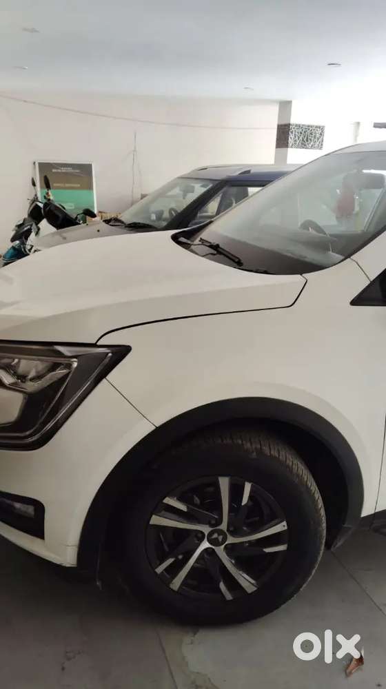 Mahindra Xuv700 2022 Petrol 67000 Km Driven