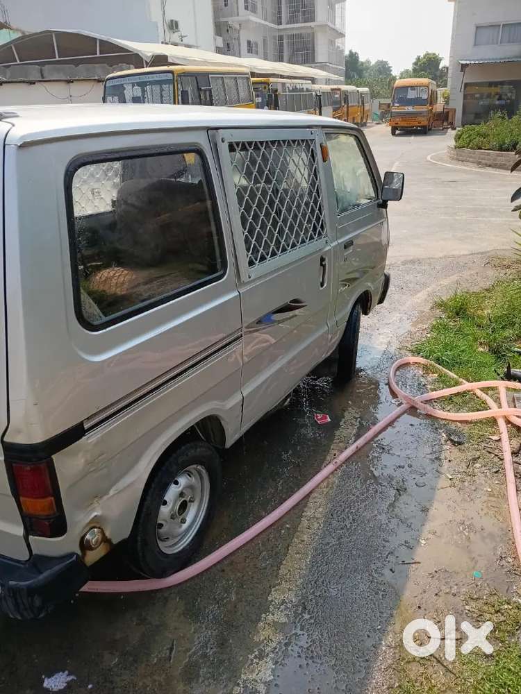 Maruti Suzuki Omni 2013 Petrol 30000 Km Driven