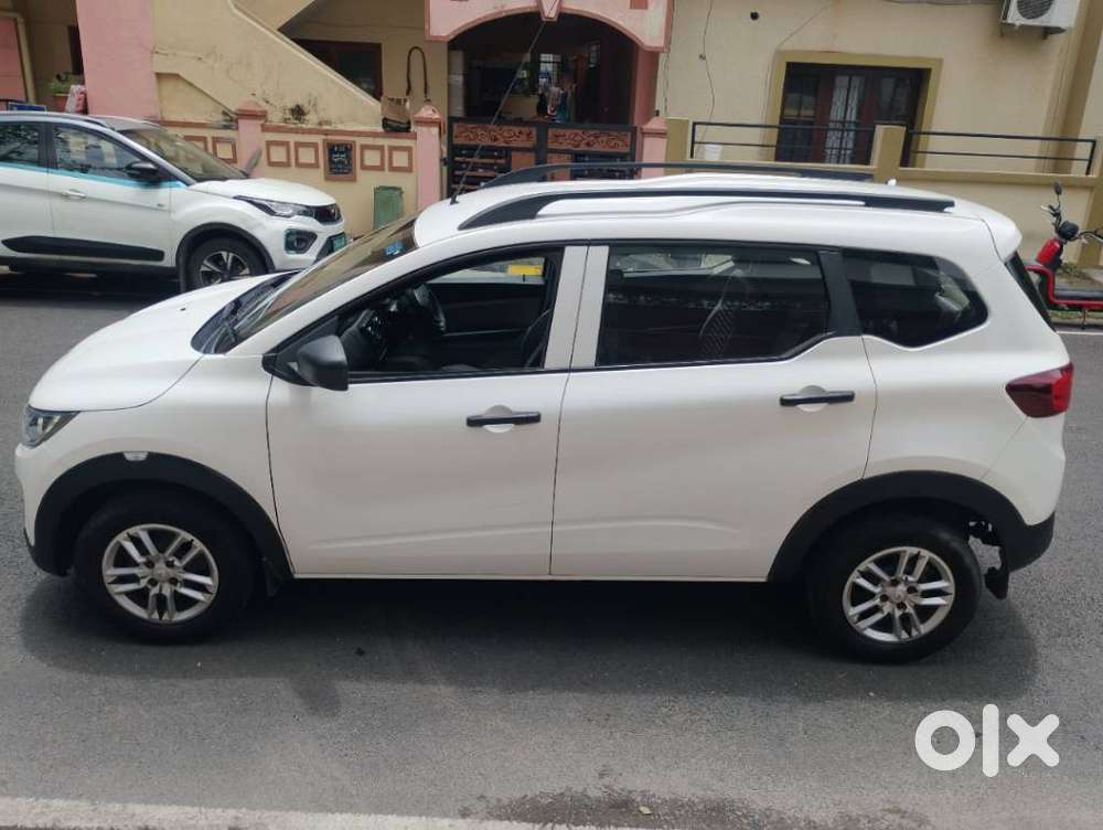 Renault Triber Rxl, 2021, Petrol