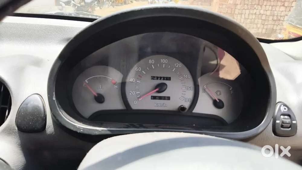 Hyundai Santro Xing Gls 2011