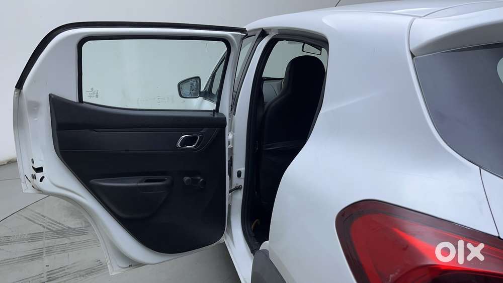 Renault Kwid 1.0 Rxt Amt, 2019, Petrol