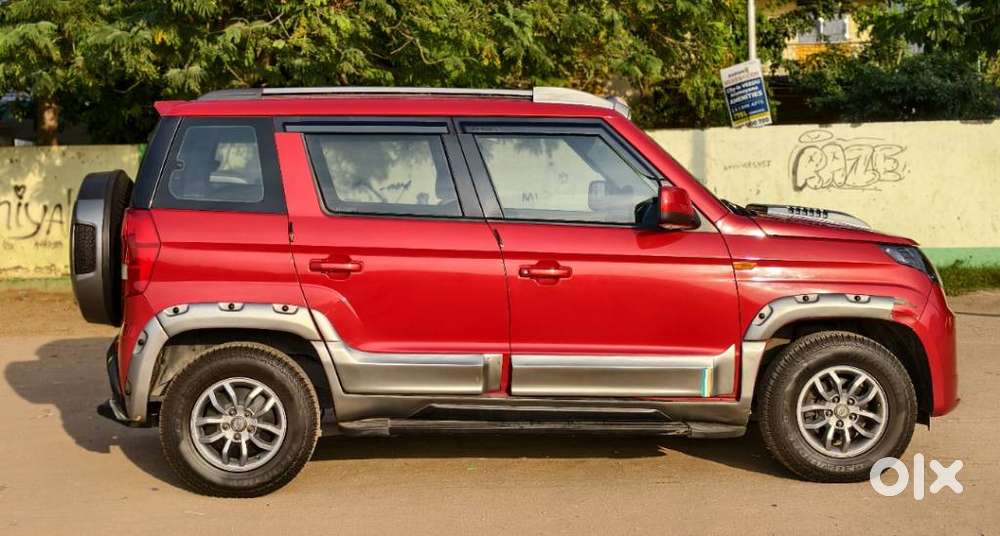 Mahindra Tuv 300 T10, 2018, Diesel