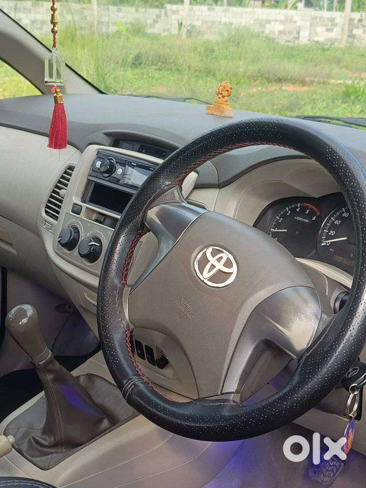 Toyota Innova 2.5 Gx (diesel) 8 Seater, 2014, Diesel