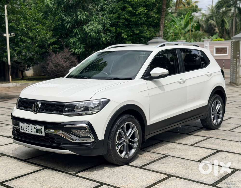 Volkswagen Taigun 1.0 Tsi Highline At, 2022, Petrol