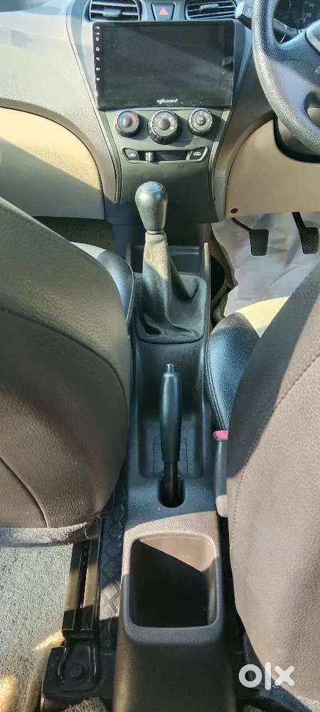 Hundai Eon Dlite Plus Car Sales