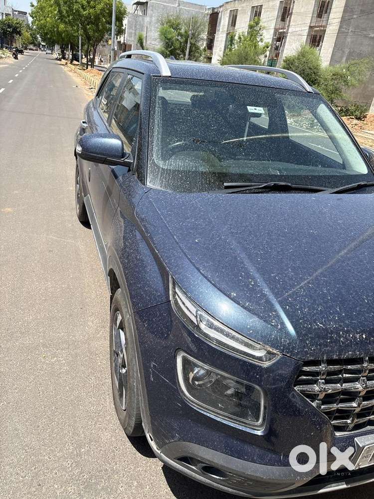 Hyundai Venue Availebel For Sell