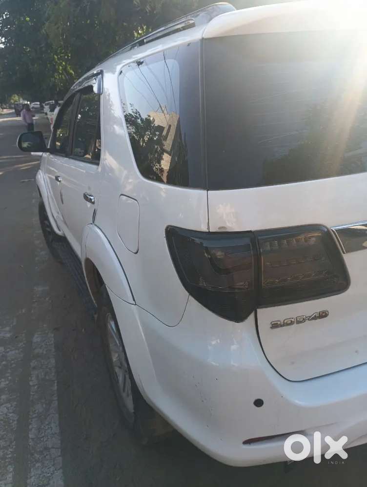 Toyota Fortuner Legender 2014 Diesel Well Maintained