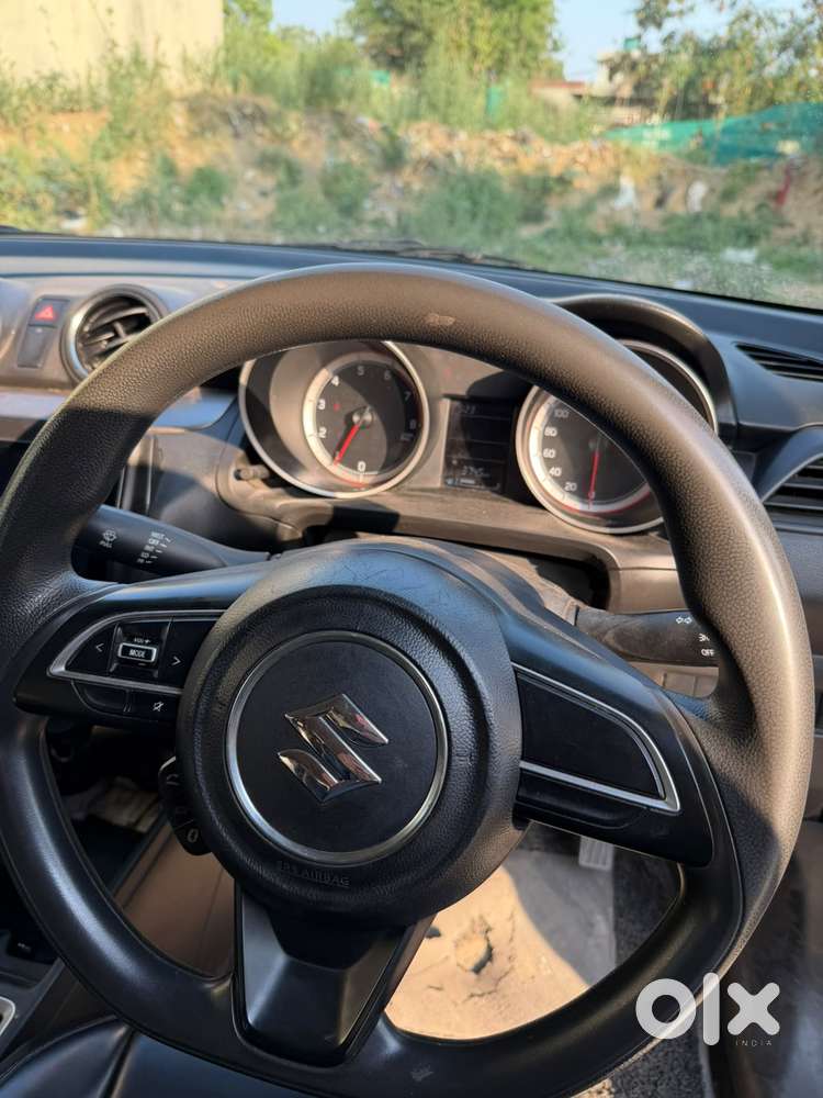 Maruti Suzuki Swift Vxi Glory Limited Edition, 2023, Petrol