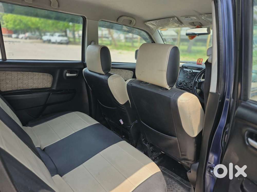 Maruti Suzuki Wagon R Stingray 1.0 Vxi Plus Amt, 2018, Petrol