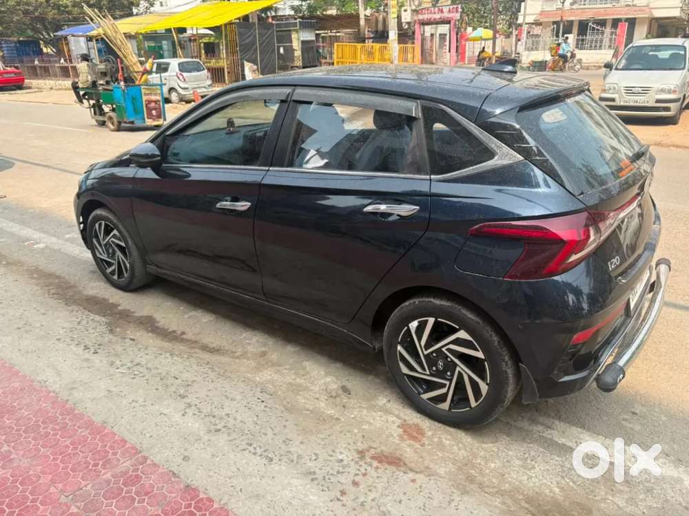 Hyundai I20 Asta (o) 1.2 Ivt, 2024, Petrol
