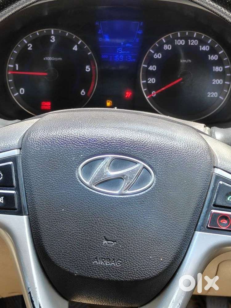Hyundai Verna 2011-2014 1.6 Sx, 2011, Diesel