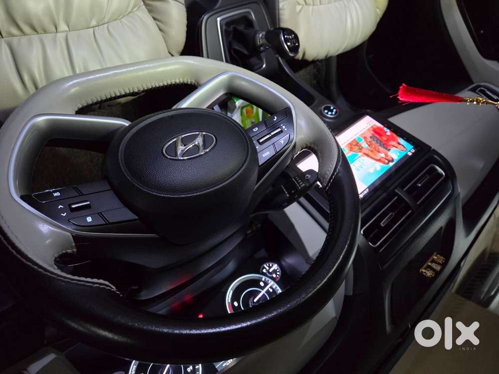Hyundai Creta Facelift 2022 With Sofa Seat Covers, 360 Camera, 9ad Mat