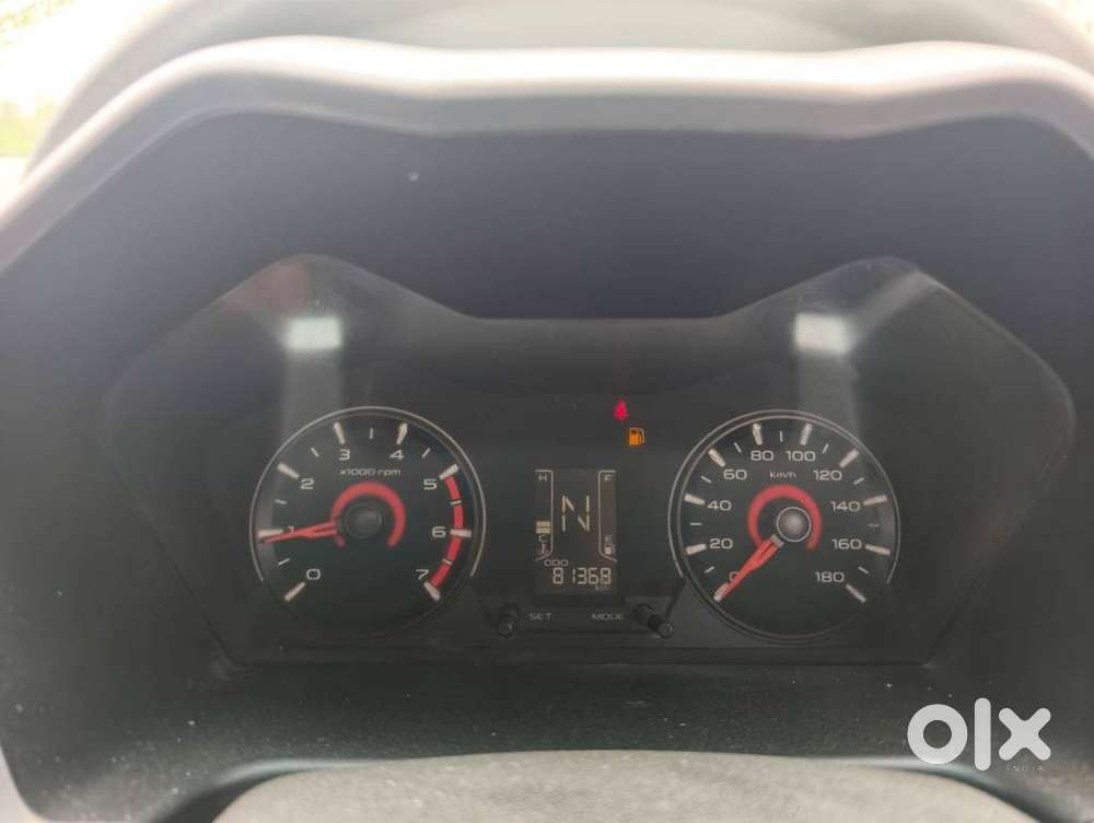 Mahindra Kuv 100 Mahindra-kuv-100-d75-k8, 2016, Diesel
