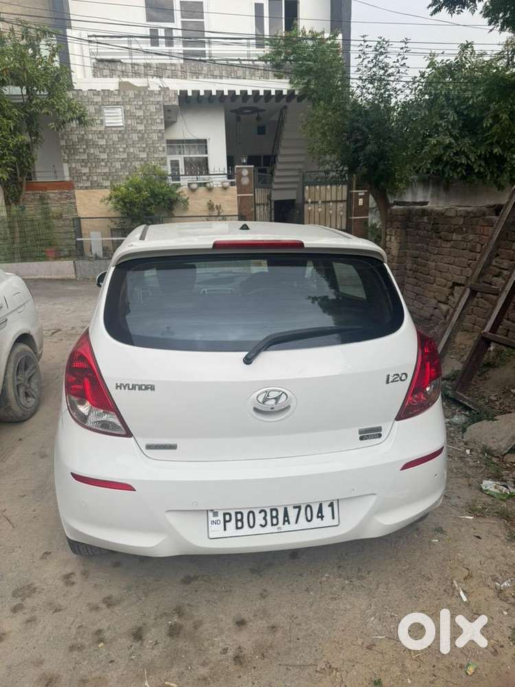 Hyundai I20 2013 Top Model Diesel Good Condition