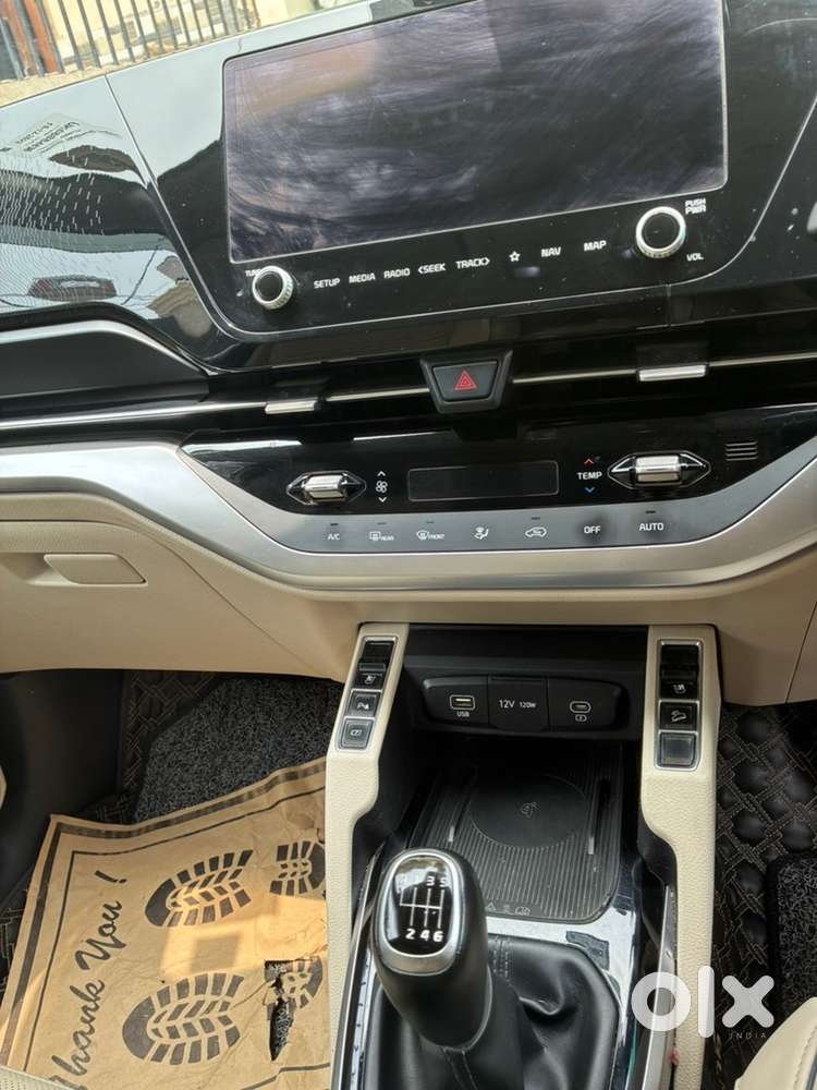 Kia Carens Diesel Manual 2022