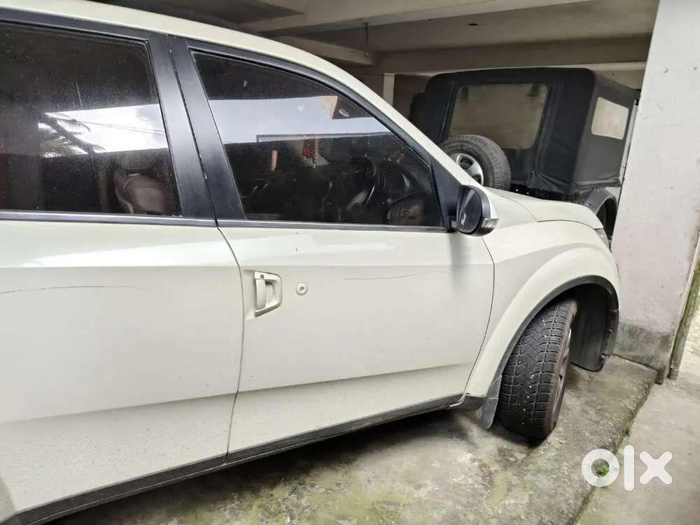 Mahindra Xuv500 2015