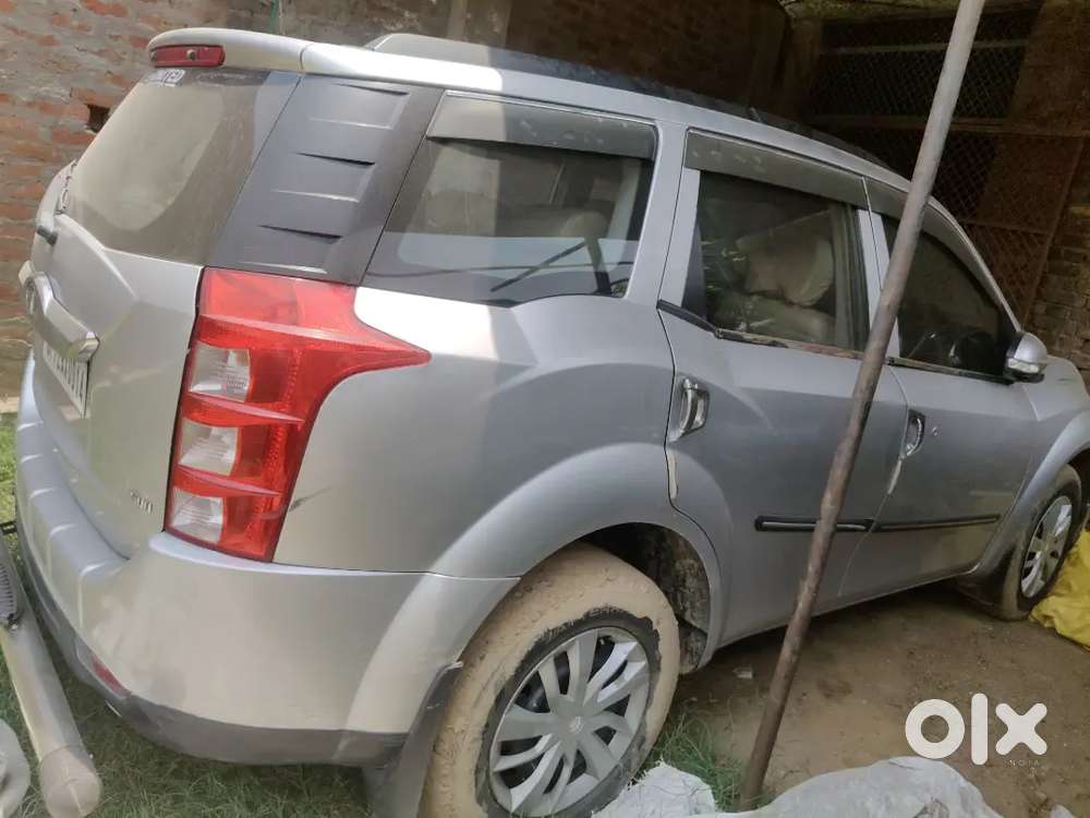 Mahindra Xuv500 2018 Diesel 100000 Km Driven