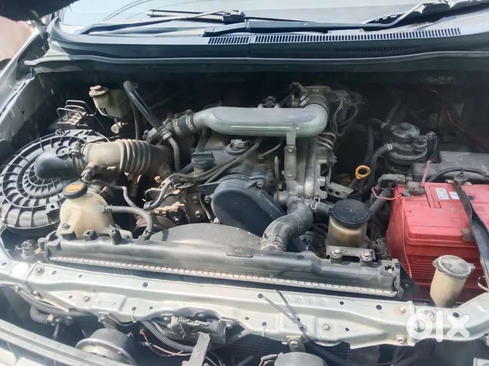 Innova 2009 Diesel Well Maintained  Very Good Engine Comfort Ride