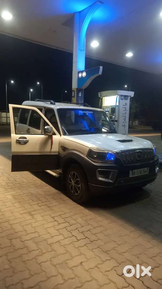 Mahindra Scorpio S2 2017 Diesel 187000 Km Driven