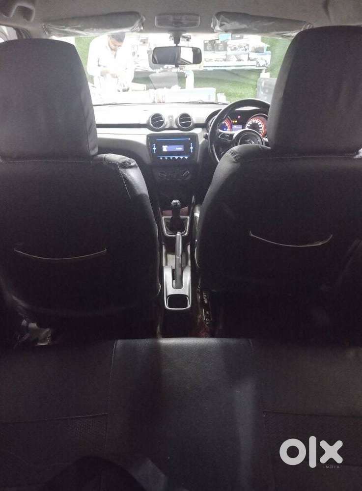 Maruti Suzuki Swift Vxi + Manual, 2021, Petrol