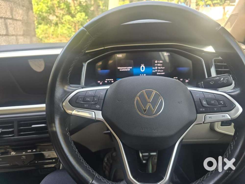 Volkswagen Virtus Automatic 1.0 Full Opton 2024 Petrol 29000 Km Driven