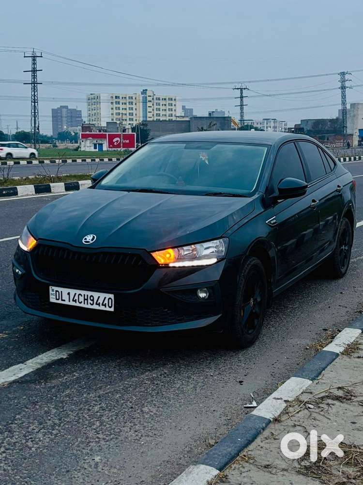 Skoda Slavia Petrol 2024