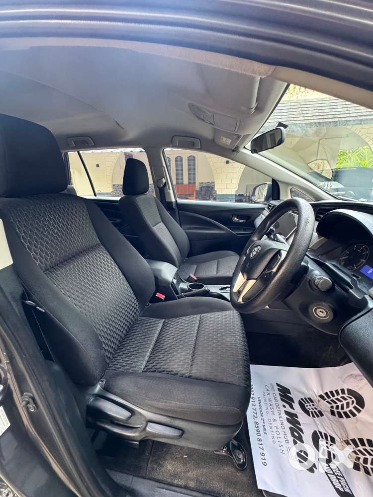 Toyota Innova Crysta 2018