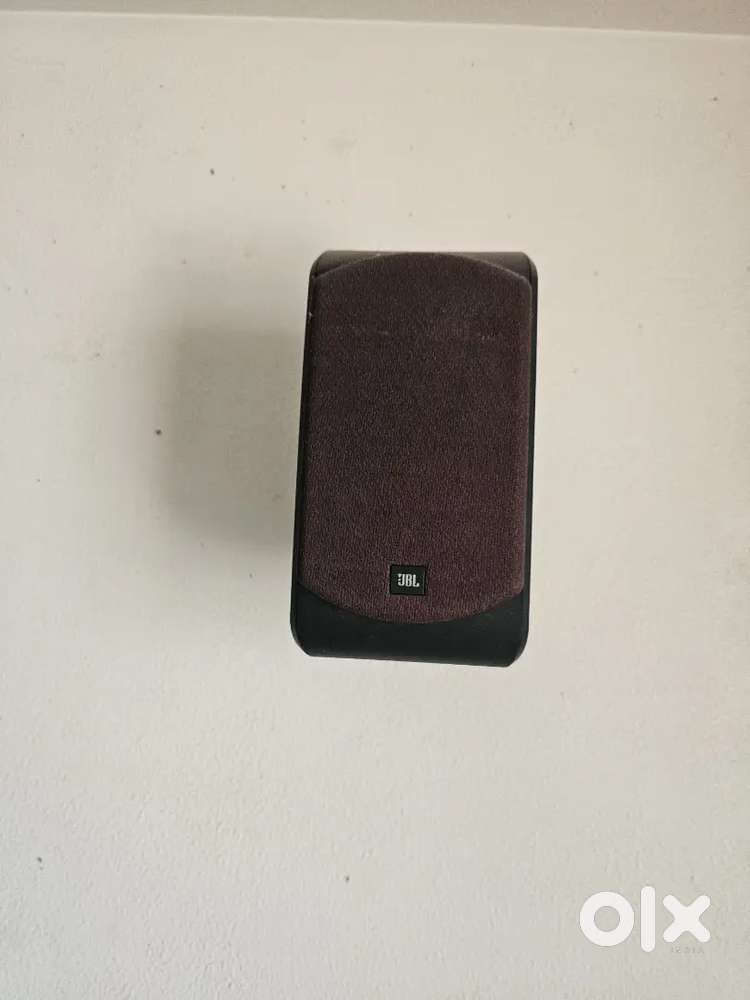 High end 5.1 channel home theatre
