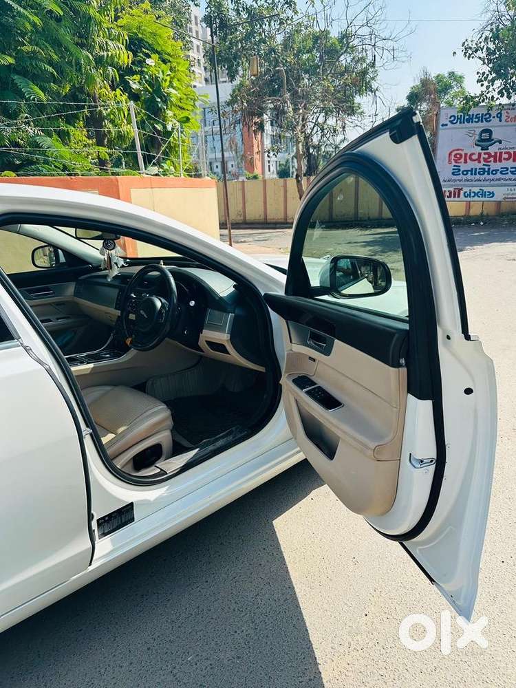 Jaguar Xf 2018 Diesel Well Maintained