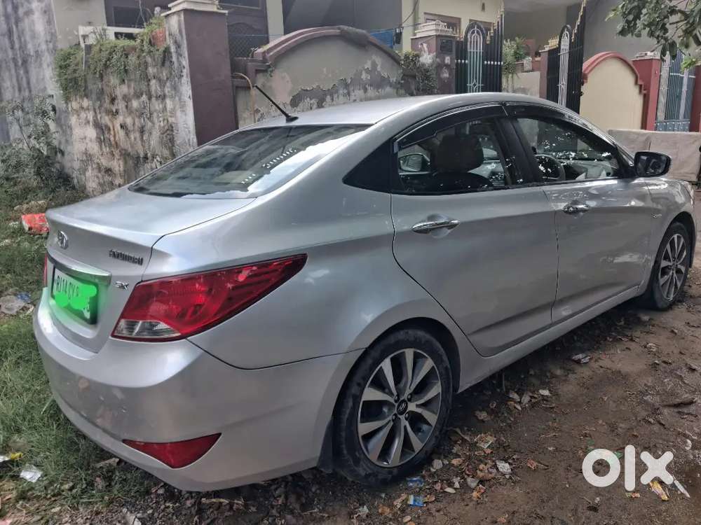 Hyundai Verna Crdi Sx 2015