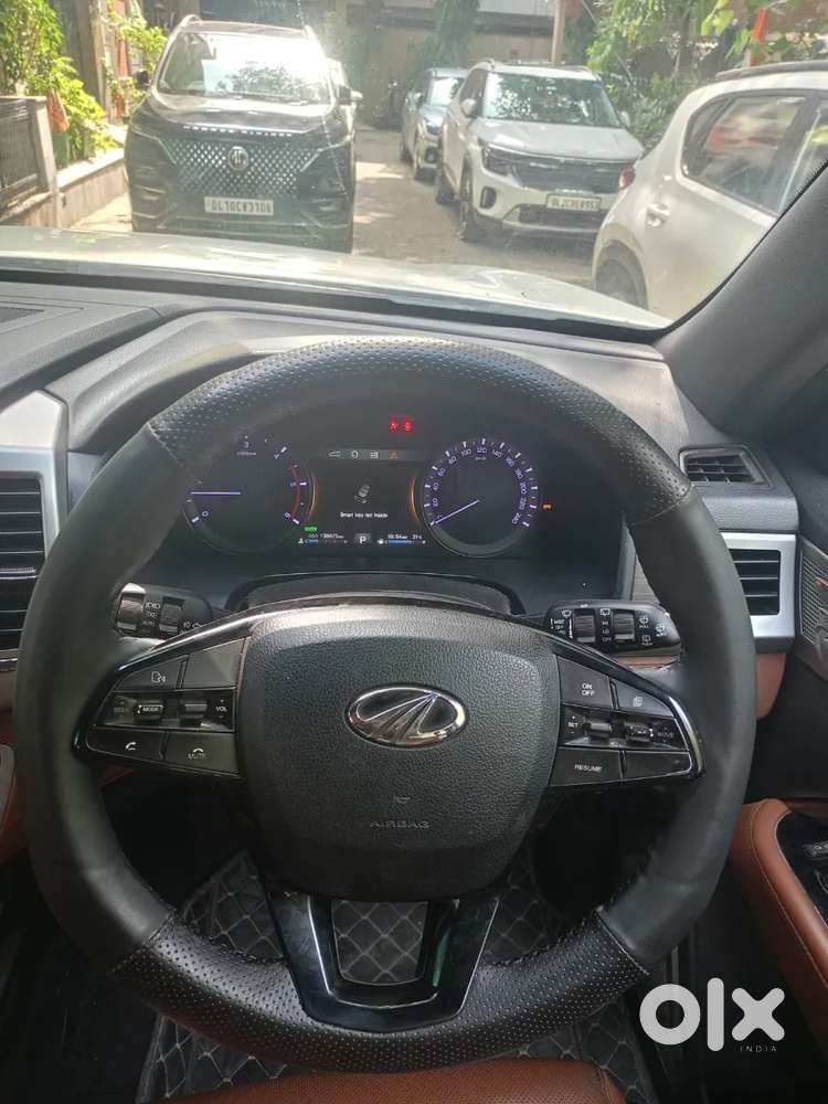 Mahindra Alturas G4 4wd At, 2019, Diesel