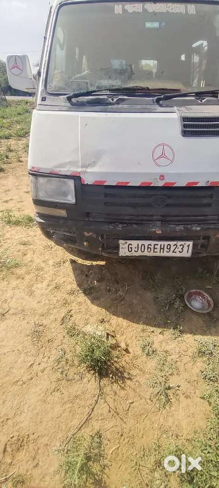 Tata Winger 2011 Diesel 25000 Km Driven