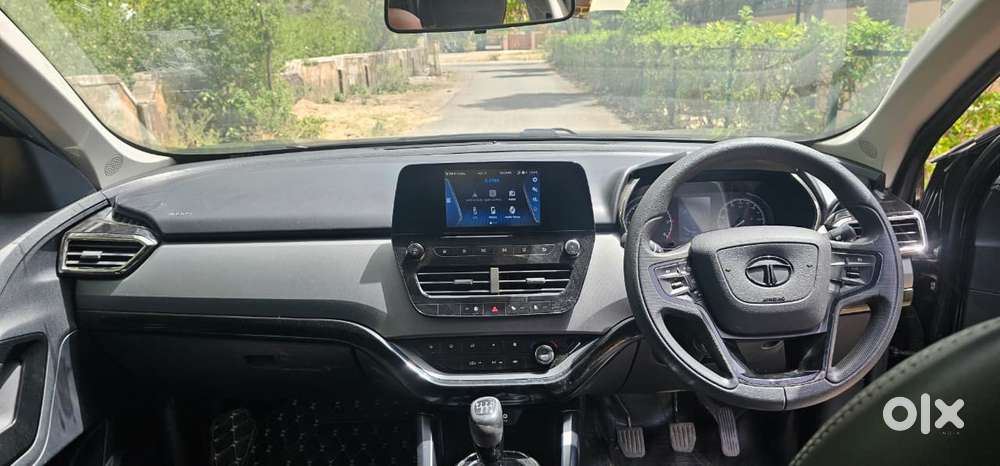 Tata Safari 2.0 Kryotec Xt Plus Dark Edition, 2022, Diesel
