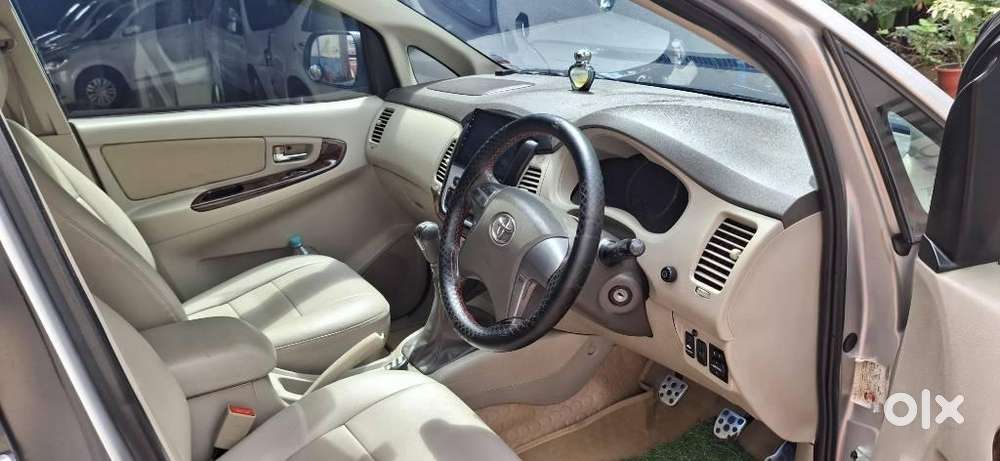 Toyota Innova 2.5 V 7 Str, 2013, Diesel