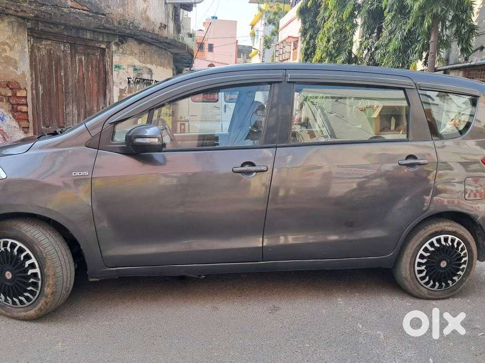 Maruti Suzuki Ertiga Vdi Shvs, 2013, Diesel