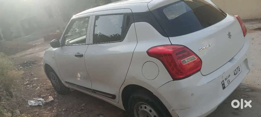 Maruti Suzuki Swift 2023 Petrol 47000 Km Driven