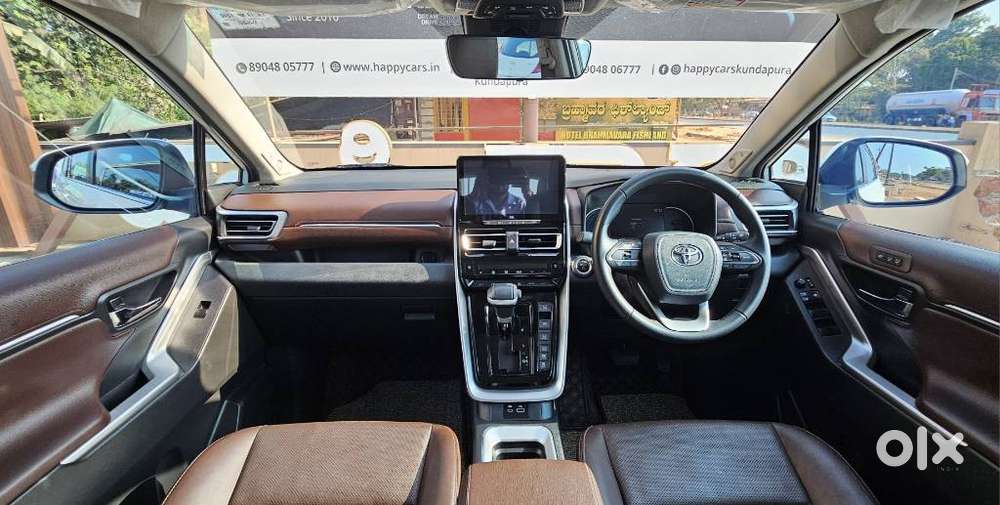 Toyota Innova Hycross 2.0 Zx (o) Hybrid 7 Str, 2024, Petrol