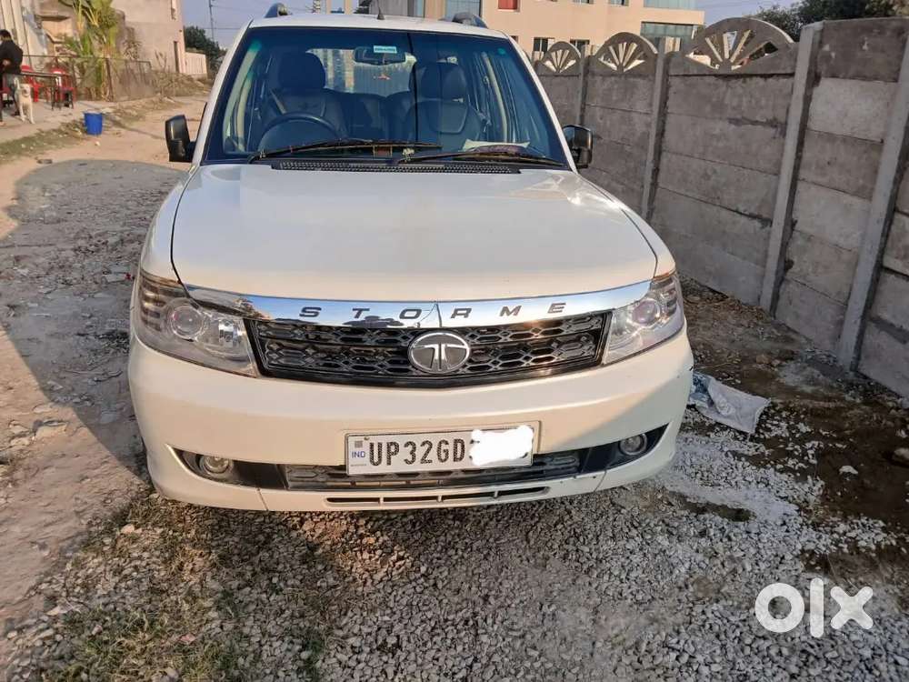 Tata Safari Storme 2015 Diesel 165858 Km Driven