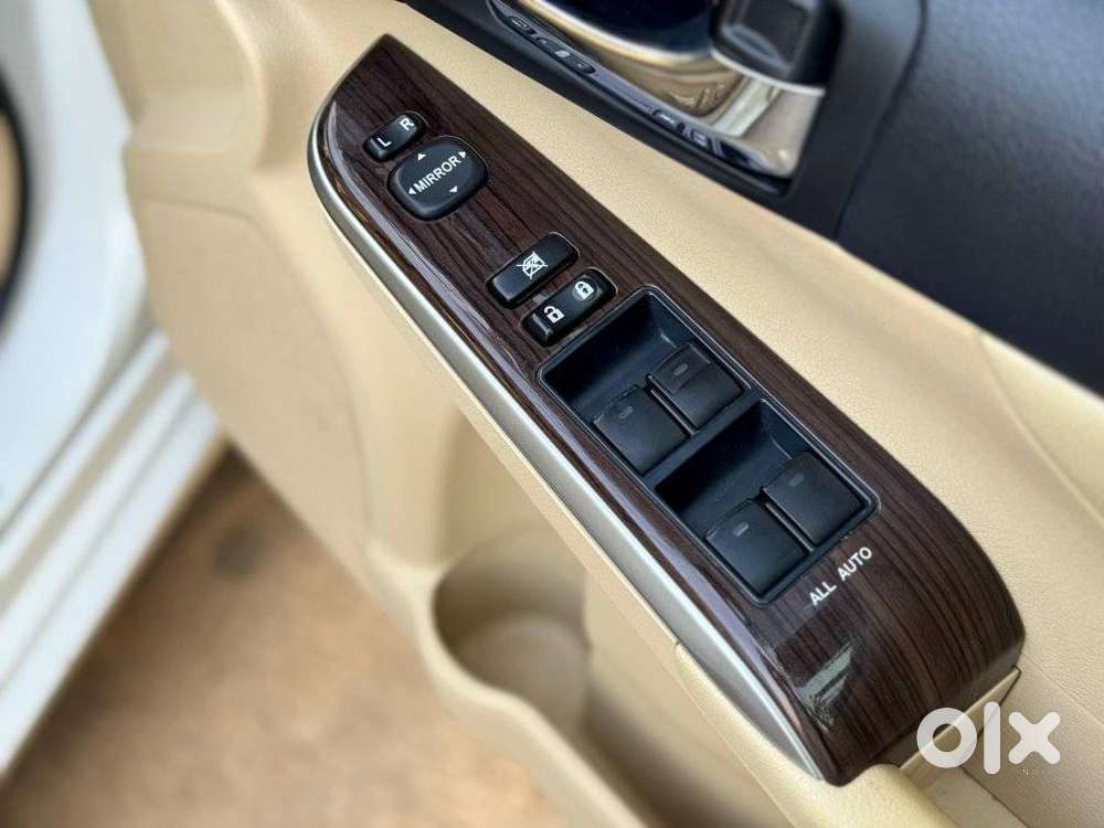 Toyota Camry Hybrid, 2017, Petrol