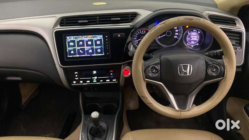 Honda City 1.5 V 5th Gen I-vtec Mt, 2022, Petrol
