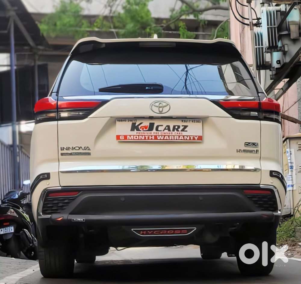 Toyota Innova Hycross 2.0 Zx (o) Hybrid 7 Str, 2024, Diesel