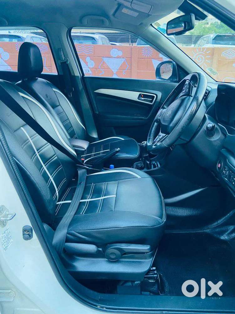 Maruti Suzuki Brezza 1.5 Zxi Plus Smart Hybrid, 2020, Cng & Hybrids