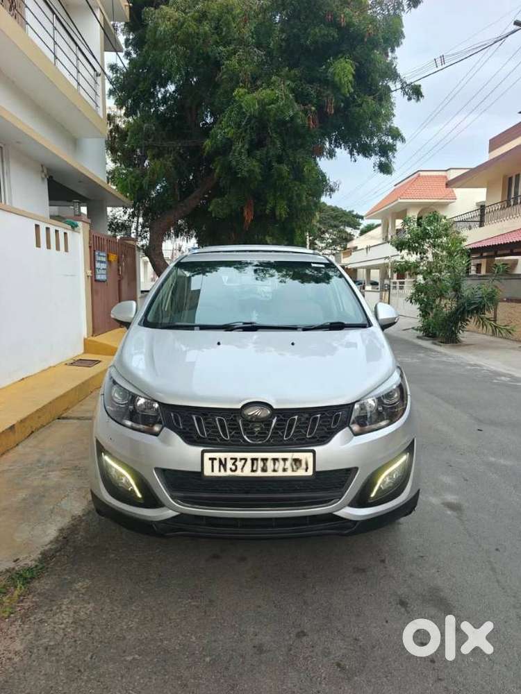Mahindra Marazzo M8, 2018, Diesel