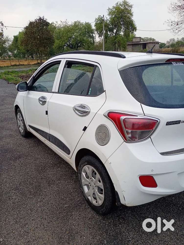 Hyundai Grand I10 Prime 2014 Diesel Well Maintained