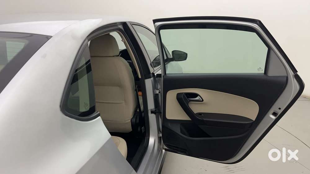 Volkswagen Vento 1.6 Highline, 2021, Petrol
