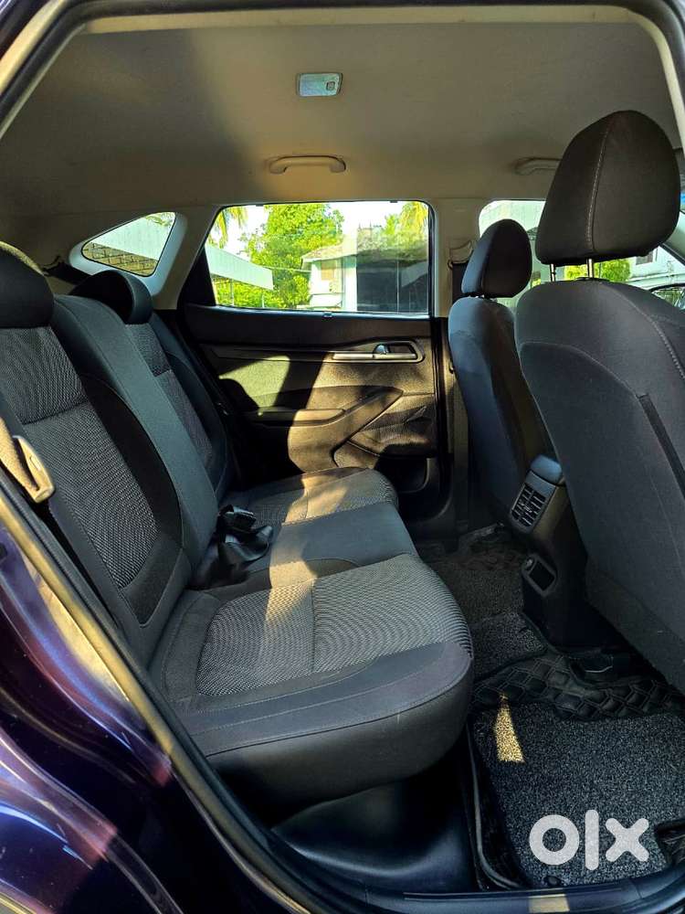 Kia Seltos Htk G, 2022, Petrol