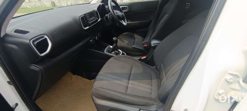 Hyundai Venue S, 2021, Petrol